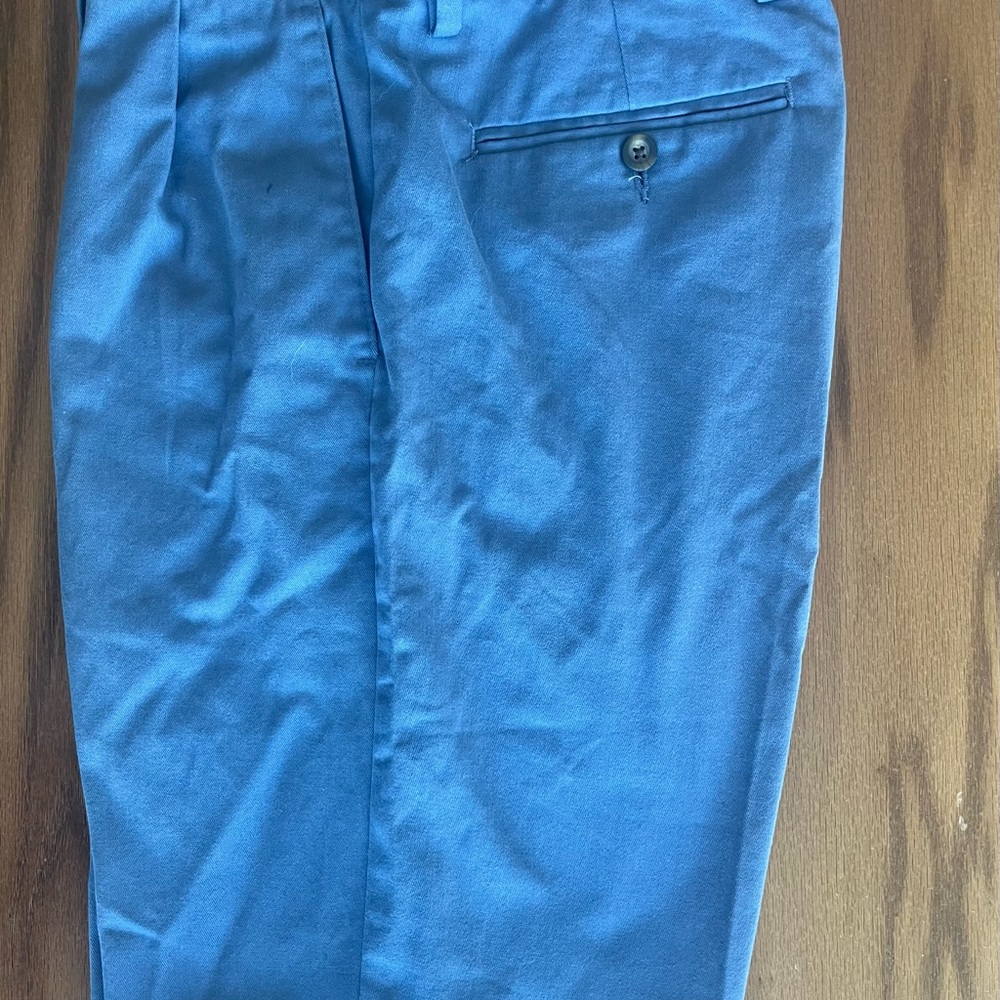 Pleated Chino Size 31x32 - Picture 3 of 3